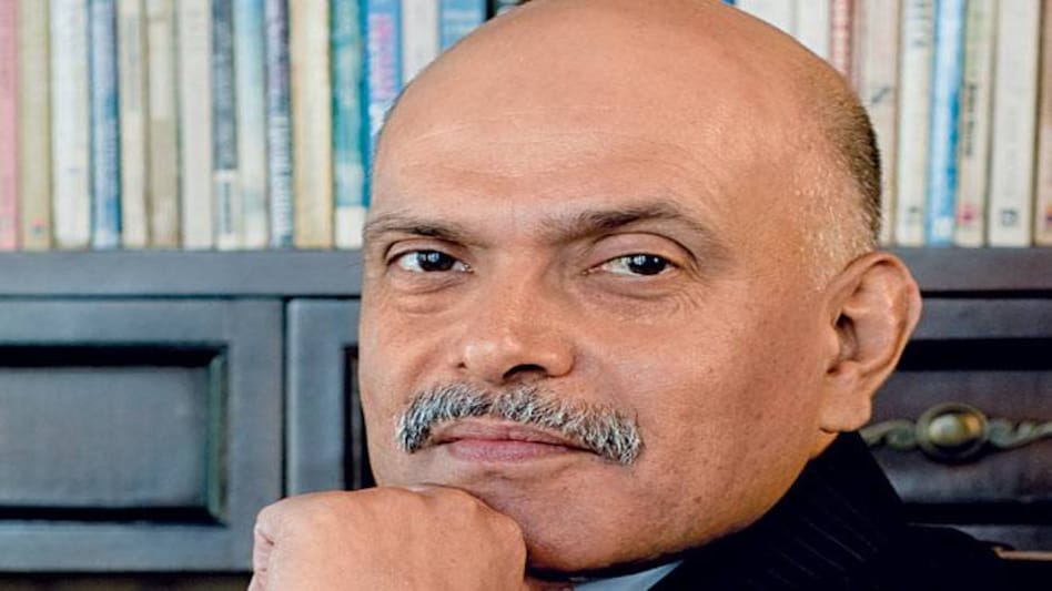 Tax raid on Raghav Bahl: Editors Guild says motivated searches will undermine media freedom Tax raid on Raghav Bahl: Editors Guild says motivated searches will undermine media freedom
