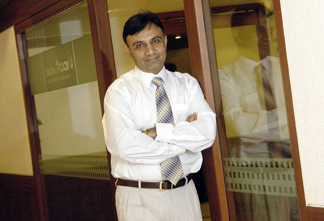 RBI steps up scrutiny of private bank CEOs; gives only 3-year term for Sandeep Bakhshi