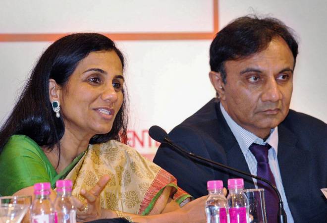 Sandeep Bakshi (R) will now head ICICI Bank, the largest private lender in the country. Image: PTI Sandeep Bakshi (R) will now head ICICI Bank, the largest private lender in the country. Image: PTI