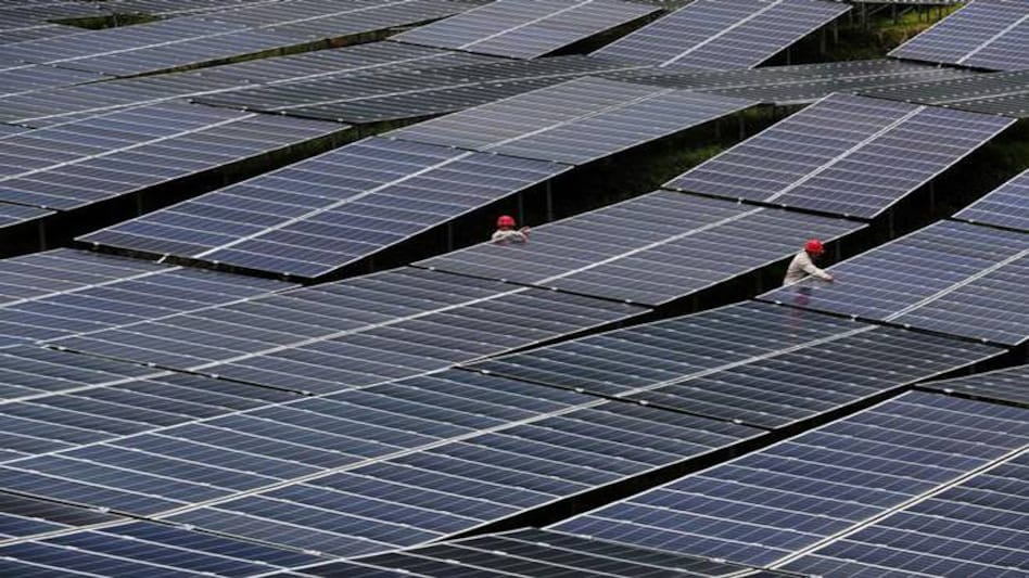 Power Minister says that states are not buying solar power even at lowest rates Power Minister says that states are not buying solar power even at lowest rates