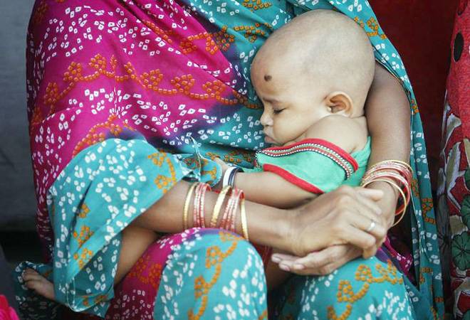 Govt proposes to bear cost of 7 out of 14 weeks extended maternity leave