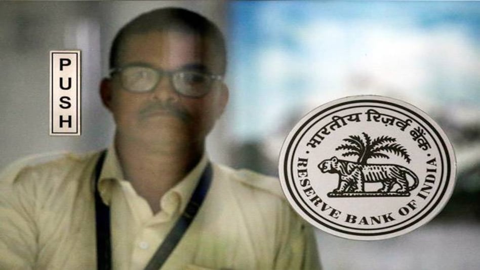 Finance Ministry pokes RBI again: DEA Secretary mocks Viral Acharya in tweet Finance Ministry pokes RBI again: DEA Secretary mocks Viral Acharya in tweet