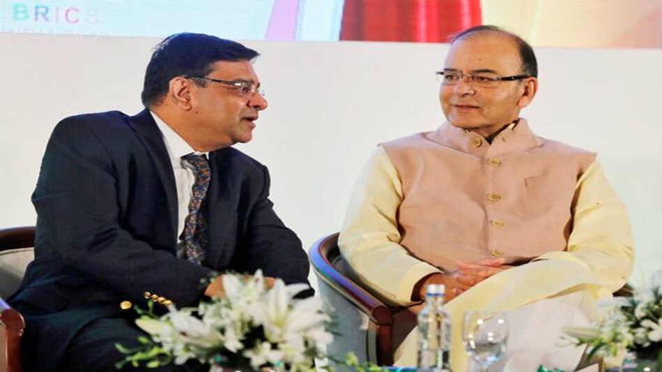 Surplus reserves, liquidity issues likely to be raised at RBI board meeting Surplus reserves, liquidity issues likely to be raised at RBI board meeting