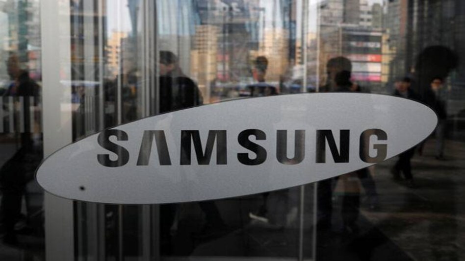 Samsung apologises to workers for cancer caused by its factories Samsung apologises to workers for cancer caused by its factories