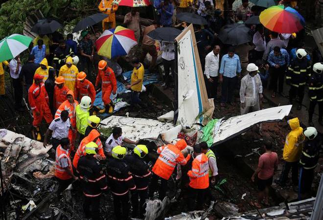 Ghatkopar crash: Aircraft was on 'illegal test flight', illegally insured, says report Ghatkopar crash: Aircraft was on 'illegal test flight', illegally insured, says report