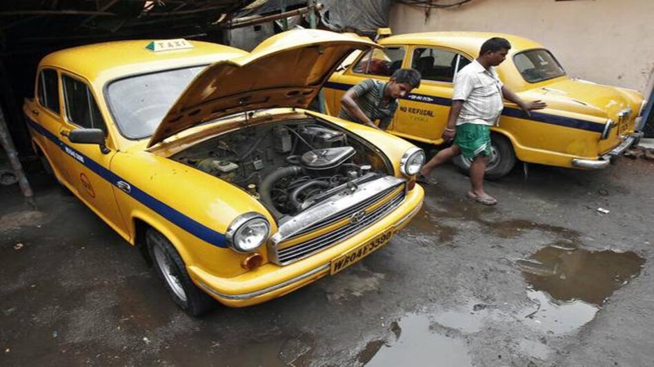 Auto industry suggests a one-time incentive for replacing pre-2000 registered vehicles Auto industry suggests a one-time incentive for replacing pre-2000 registered vehicles