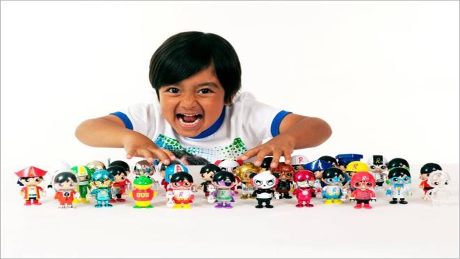 With $22 million, this 7-year-old is the highest-paid YouTube star of 2018! With $22 million, this 7-year-old is the highest-paid YouTube star of 2018!