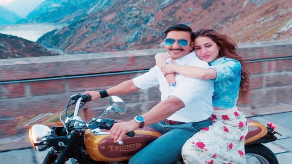 Simmba Box Office Collection Day 1: Ranveer Singh-Sara Ali Khan's film concludes 2018 with a roar Simmba Box Office Collection Day 1: Ranveer Singh-Sara Ali Khan's film concludes 2018 with a roar