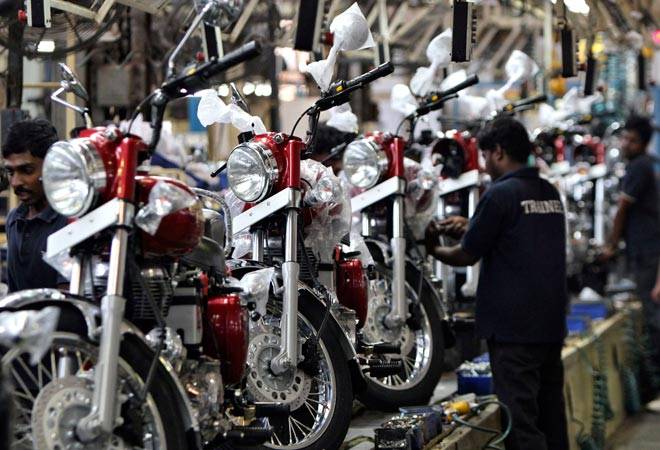 Eicher Motors stock falls over 5% on 13% decline in Royal Enfield December sales Eicher Motors stock falls over 5% on 13% decline in Royal Enfield December sales