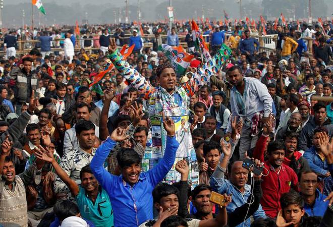 AAP chief Arvind Kejriwal hosts anti-BJP rally; invites over 24 opposition parties