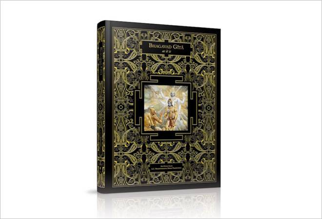 As per ISCKON, the holy book measuring 2.8 meters by 2 meters has 670 pages and weights at 800 kg. As per ISCKON, the holy book measuring 2.8 meters by 2 meters has 670 pages and weights at 800 kg.