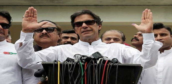 Opposition parties in Pakistan raised slogans against Paksitan PM Imran Khan after over 350 terrorists killed as IAF hits terror camps in PoK Opposition parties in Pakistan raised slogans against Paksitan PM Imran Khan after over 350 terrorists killed as IAF hits terror camps in PoK