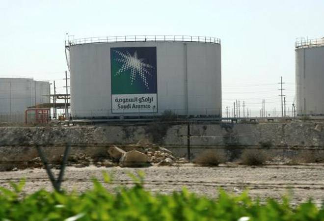 Saudi Aramco in talks with Reliance Industries for joint investment in petchem, refinery projects in India Saudi Aramco in talks with Reliance Industries for joint investment in petchem, refinery projects in India