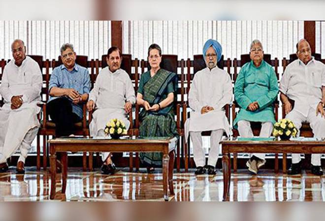 Opposition leaders hold emergency meet in Parliament to discuss security situation amid Pakistan conflict Opposition leaders hold emergency meet in Parliament to discuss security situation amid Pakistan conflict