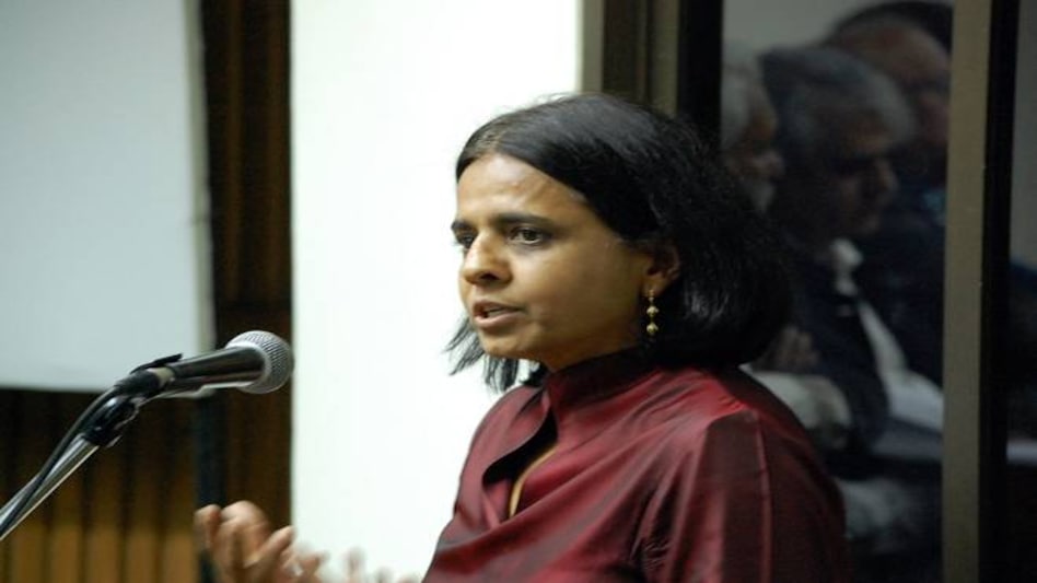 Now business pollutes but it is out of the ambit of the regulators, said CSE Director General Sunita Narain. Now business pollutes but it is out of the ambit of the regulators, said CSE Director General Sunita Narain.
