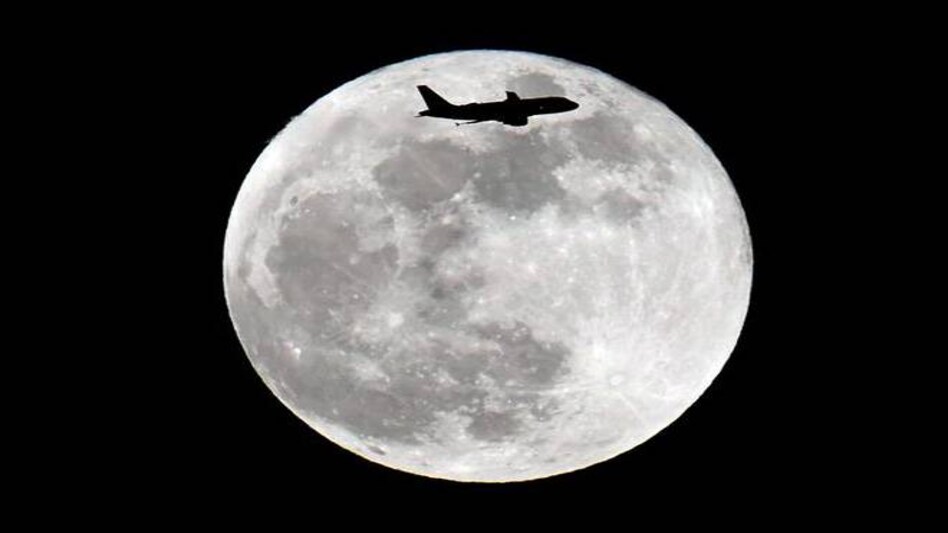 What is Supermoon and what time will it be visible from India? What is Supermoon and what time will it be visible from India?