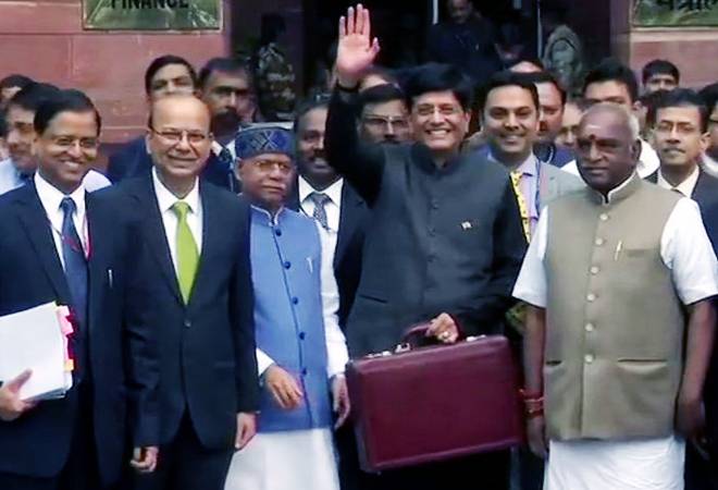 Budget will support consumer spending, boost economic growth, says top US business advocacy group Budget will support consumer spending, boost economic growth, says top US business advocacy group