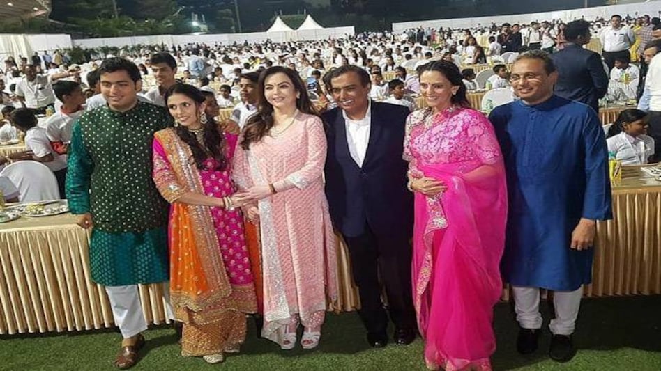Akash Ambani and Shloka Mehta wedding: A picture from mehendi function. Akash Ambani and Shloka Mehta wedding: A picture from mehendi function.