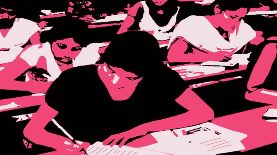 Civil Services Exam 2019: UPSC releases new notification for EWS category Civil Services Exam 2019: UPSC releases new notification for EWS category