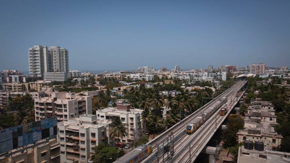 Monorail delayed by an hour on its first day due to technical snags Monorail delayed by an hour on its first day due to technical snags