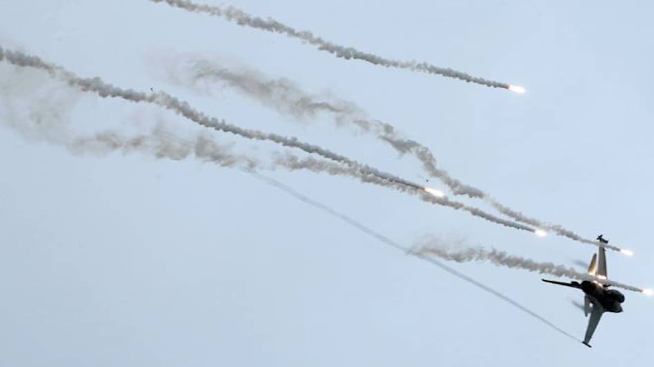 An IAF MiG-21 jet crashed near Bikaner during a routine mission. Representational image. An IAF MiG-21 jet crashed near Bikaner during a routine mission. Representational image.