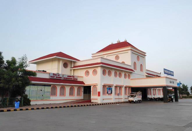 Indian Railways revamps Shirdi Railway Station/Piyush Goyal, Twitter Indian Railways revamps Shirdi Railway Station/Piyush Goyal, Twitter