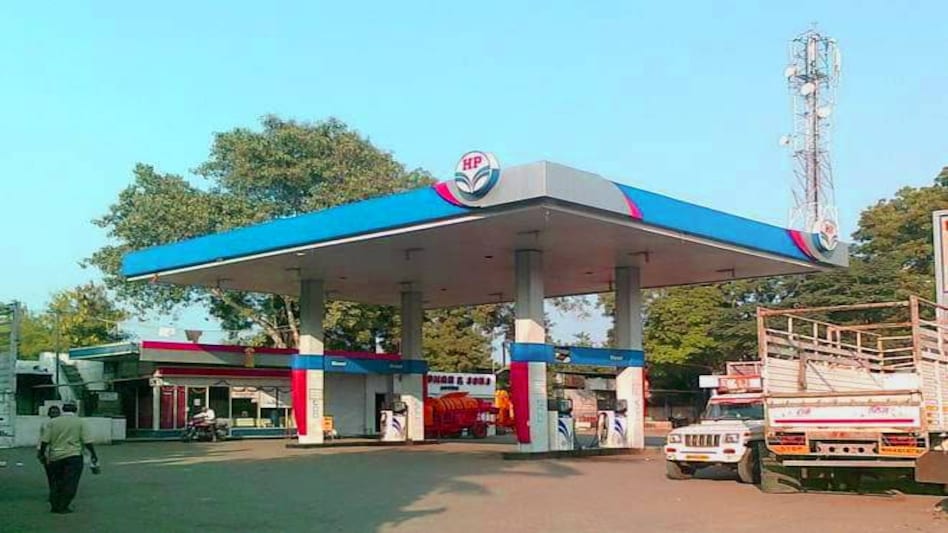 Hindustan Petroleum has for the fifth consecutive quarter listed its majority shareholder ONGC as a public shareholder and not its promoter. Hindustan Petroleum has for the fifth consecutive quarter listed its majority shareholder ONGC as a public shareholder and not its promoter.