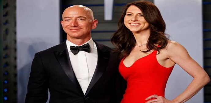 Amazon.com CEO Jeff Bezos will retain voting control of his entire $143 billion stake in the company under a divorce settlement with his wife, MacKenzie Bezos, who will own 25 percent of those shares. Amazon.com CEO Jeff Bezos will retain voting control of his entire $143 billion stake in the company under a divorce settlement with his wife, MacKenzie Bezos, who will own 25 percent of those shares.