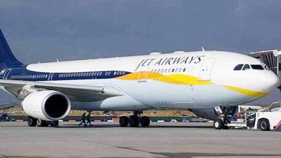Jet now has about 44 flights, and only about seven operational aircraft. The airline had more than 120 aircraft operating a year ago. Jet now has about 44 flights, and only about seven operational aircraft. The airline had more than 120 aircraft operating a year ago.