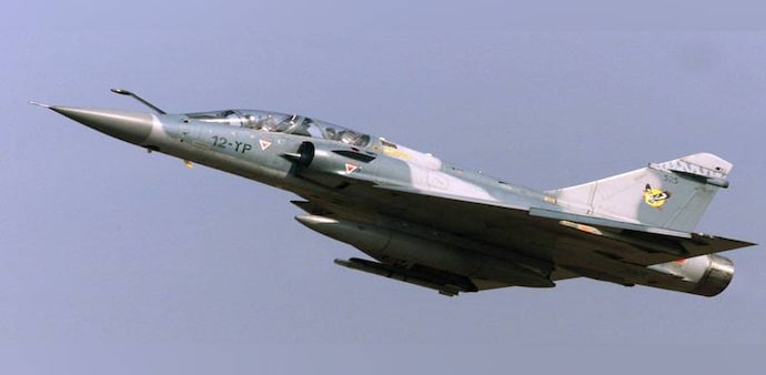 Mirage 2000s and Su-30s were deploayed by IAF after Indian radars picked up activity near Punjab border. Mirage 2000s and Su-30s were deploayed by IAF after Indian radars picked up activity near Punjab border.