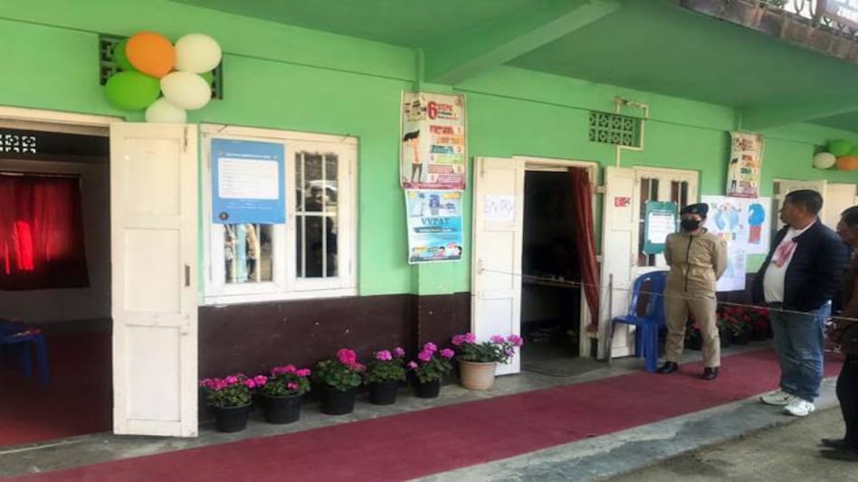 Lok Sabha Election 2019: This model polling station offers creche, waiting room facilities Lok Sabha Election 2019: This model polling station offers creche, waiting room facilities
