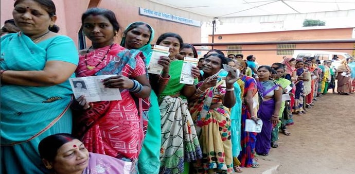 Lok Sabha Phase 3 Election: A total of 117 parliamentary constituencies are going to poll today. Lok Sabha Phase 3 Election: A total of 117 parliamentary constituencies are going to poll today.
