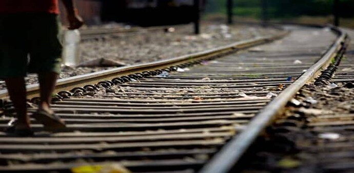 JSPL is the only private steel company that produces long rails in India. JSPL is the only private steel company that produces long rails in India.