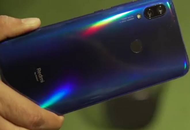 Redmi Y3 is a selfie centric smartphone s and comes with a huge 4000 mAh battery Redmi Y3 is a selfie centric smartphone s and comes with a huge 4000 mAh battery