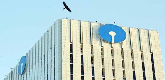 In a first, SBI will be linking its loan and deposit rates to RBI's repo rate. In a first, SBI will be linking its loan and deposit rates to RBI's repo rate.