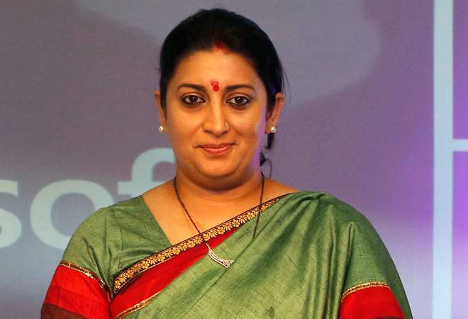 Cong accuses Smriti Irani of 'falsifying' educational records