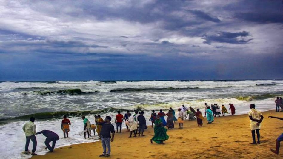 A total of 11.5 lakh people in Odisha will have to be moved to safer areas A total of 11.5 lakh people in Odisha will have to be moved to safer areas