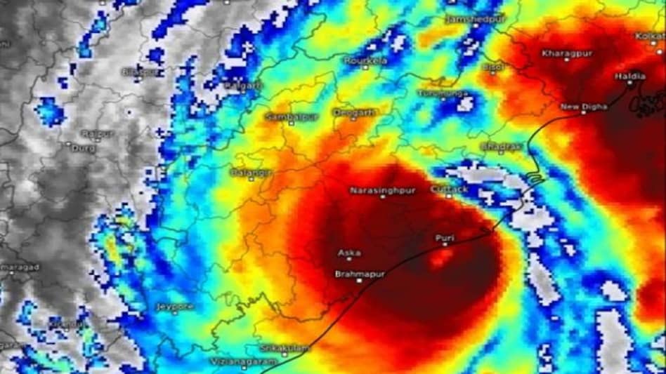Cyclone Fani: Here's how you can track the monster storm on mobile Cyclone Fani: Here's how you can track the monster storm on mobile