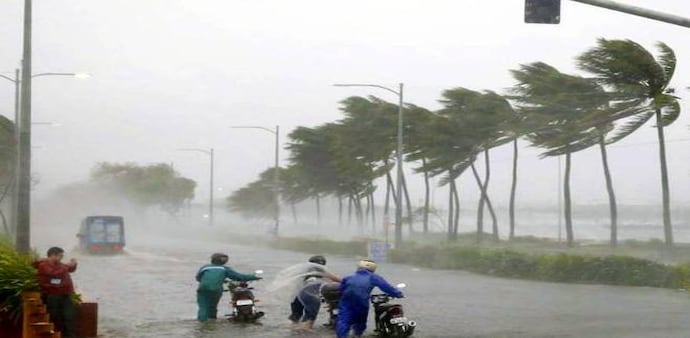 Cyclone Fani:Over 11 lakh people have been evacuated in Odisha so far in view of cyclone Fani Cyclone Fani:Over 11 lakh people have been evacuated in Odisha so far in view of cyclone Fani