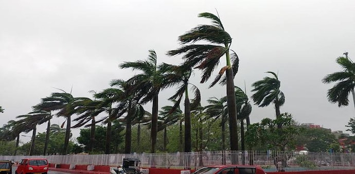 Trees bend with gusty winds ahead of the landfall of cyclone Fani, in Bhubaneswar. (Photo: PTI) Trees bend with gusty winds ahead of the landfall of cyclone Fani, in Bhubaneswar. (Photo: PTI)