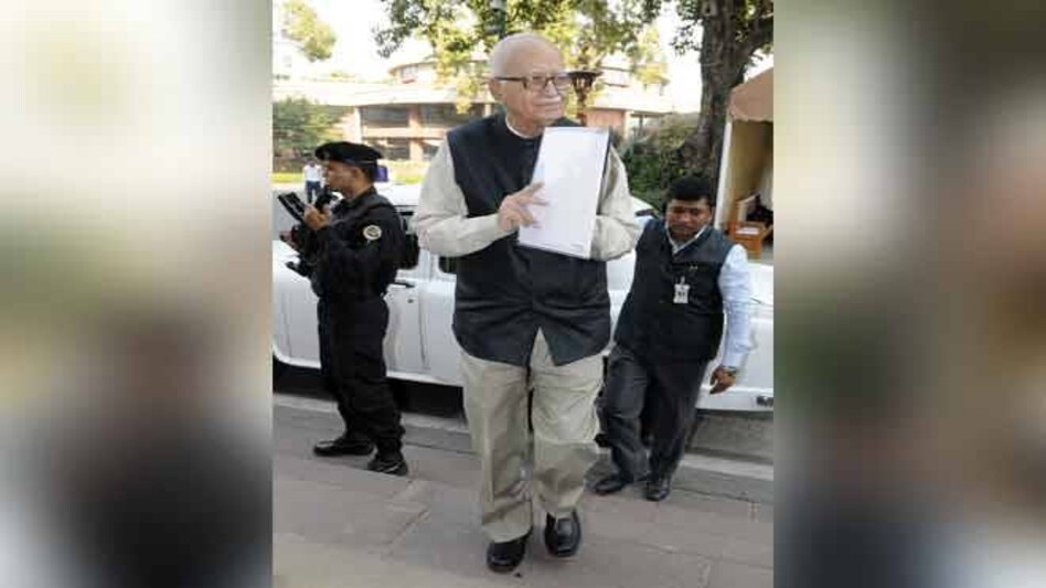 Congratulations to Narendra Modi for steering BJP towards this unprecedented victory, says LK Advani Congratulations to Narendra Modi for steering BJP towards this unprecedented victory, says LK Advani