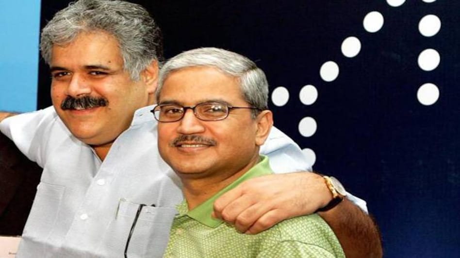 IndiGo promoters Rahul Bhatia (left) and Rakesh Gangwal. Photo: Reuters IndiGo promoters Rahul Bhatia (left) and Rakesh Gangwal. Photo: Reuters