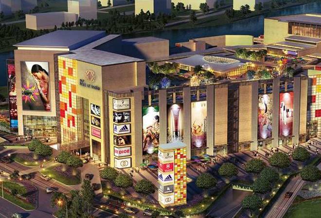 Mall of India is located in Sector 18, Noida, with a leasable area of 2 million sq ft. It was developed at a cost of around Rs 2,000 crore Mall of India is located in Sector 18, Noida, with a leasable area of 2 million sq ft. It was developed at a cost of around Rs 2,000 crore