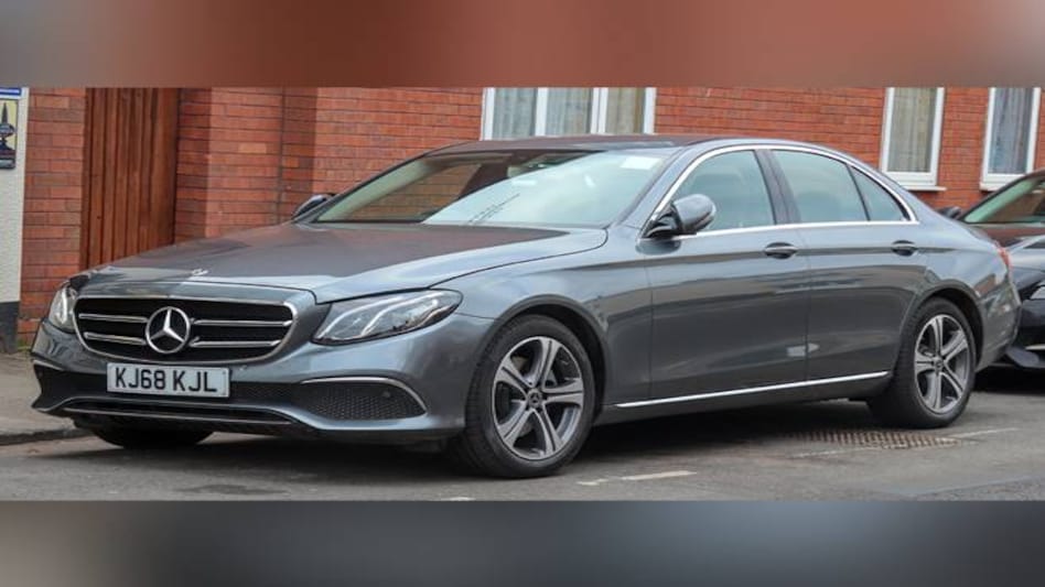 Mercedes-Benz launches BS-VI compliant E-Class in India, price starts at Rs 57.5 lakh Mercedes-Benz launches BS-VI compliant E-Class in India, price starts at Rs 57.5 lakh