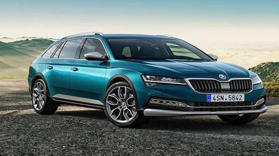 Skoda unveils upgraded version of Superb for India; checkout features Skoda unveils upgraded version of Superb for India; checkout features