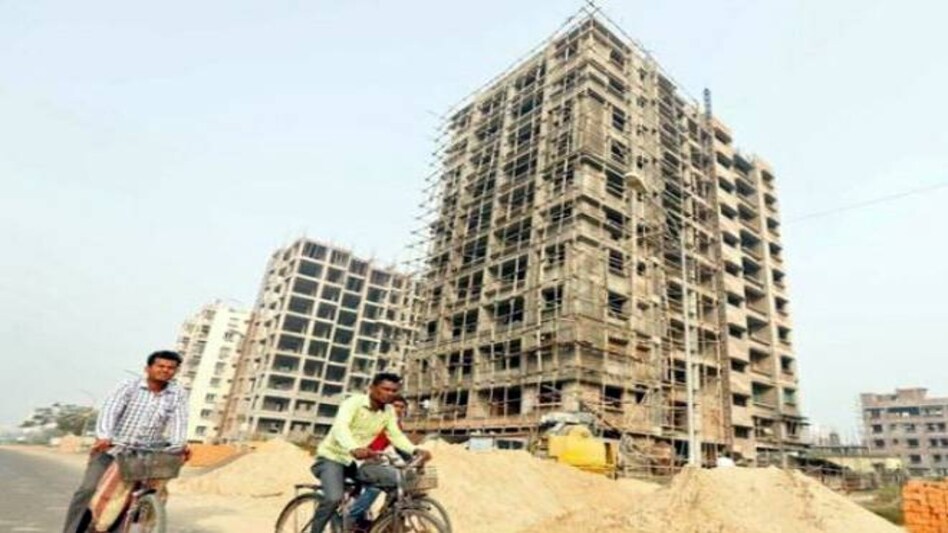 Homebuyers can now seek a full refund from builders with 10% interest if the possession of their flats is delayed beyond one year, the National Consumer Disputes Redressal Commission (NCDRC) has ruled. Homebuyers can now seek a full refund from builders with 10% interest if the possession of their flats is delayed beyond one year, the National Consumer Disputes Redressal Commission (NCDRC) has ruled.