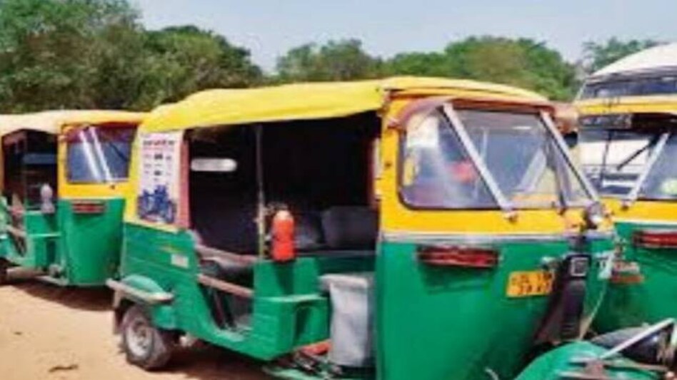 Last week, the Delhi Transport department had also issued a separate notification on the new auto-rickshaw fare structure in the National capital Last week, the Delhi Transport department had also issued a separate notification on the new auto-rickshaw fare structure in the National capital