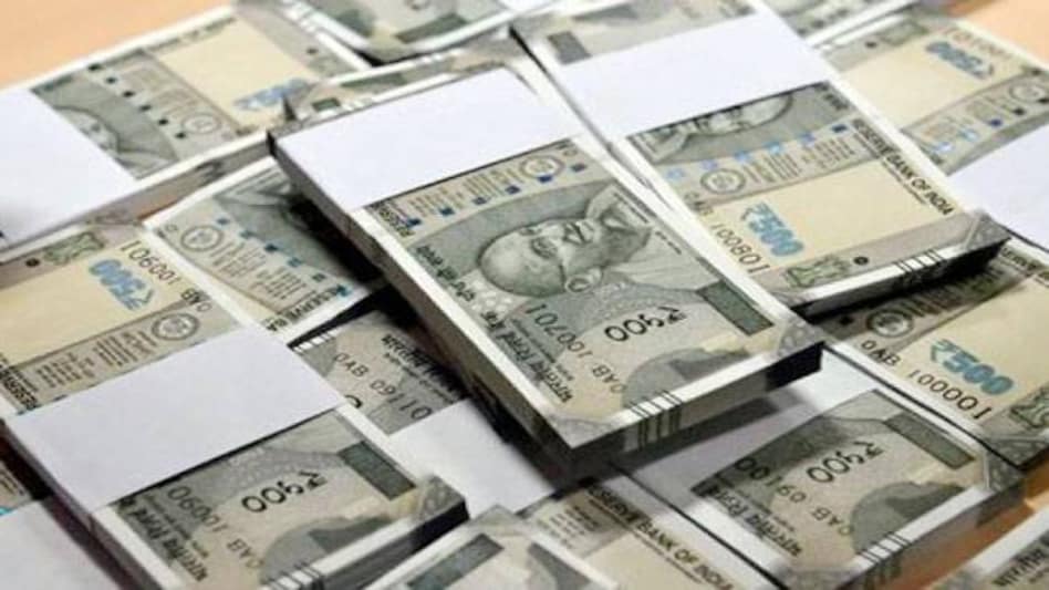 Indians have $216-490 billion black money abroad, panel tells Parliament Indians have $216-490 billion black money abroad, panel tells Parliament