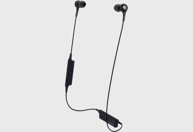AudioTechnica headphones (ATH-CK200BT) AudioTechnica headphones (ATH-CK200BT)