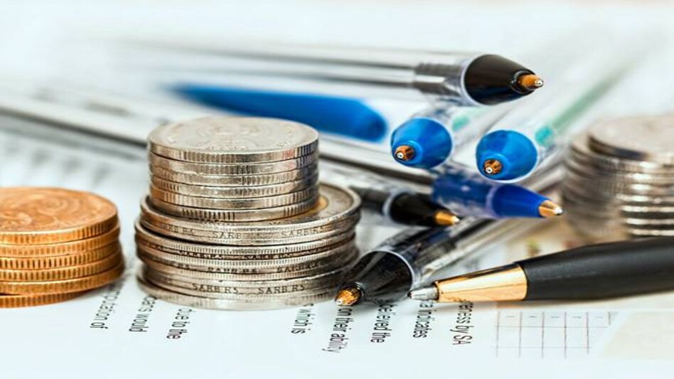 FPIs pour in Rs 7,095 crore in first week of June FPIs pour in Rs 7,095 crore in first week of June